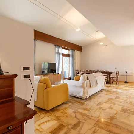 Al Castagneto Foresteria Lombarda 3*