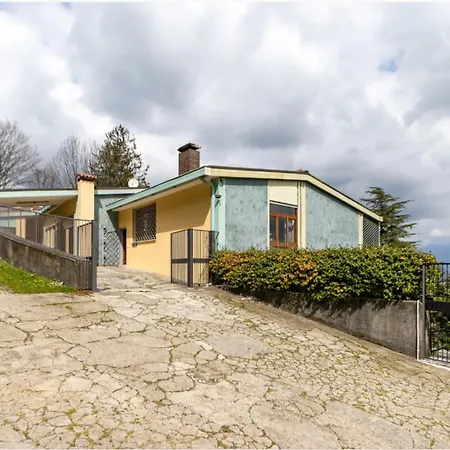 Al Castagneto Foresteria Lombarda Guest house